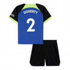 Tottenham Hotspur Matt Doherty #2 Bortedraktsett Barn 2022-23 Kortermet (+ korte bukser)